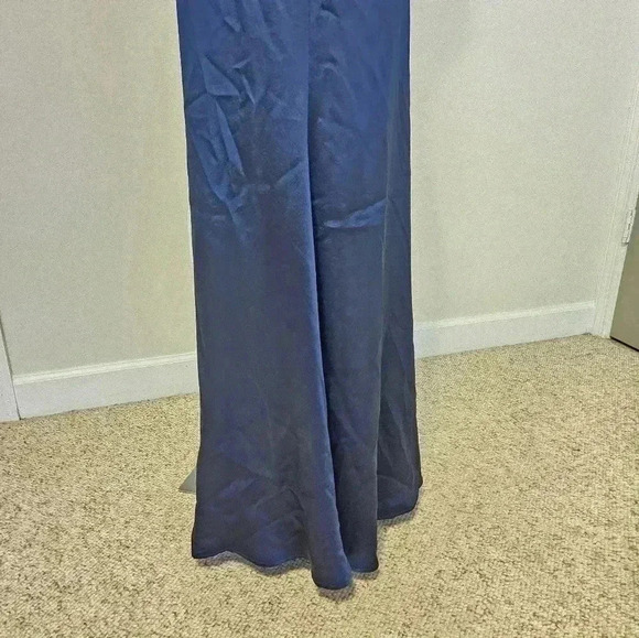 Lulu's On The Guest List One Shoulder Satin Maxi Dress NWT Size Medium - Picture 6 of 16